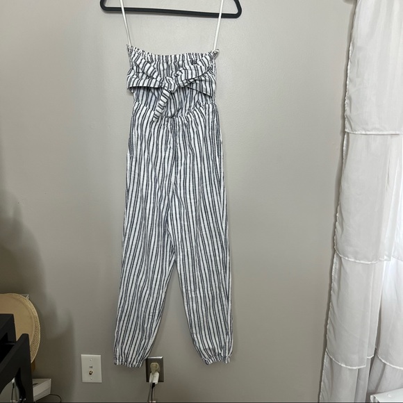 AERIE tie front Strip jumpsuit - Picture 5 of 10